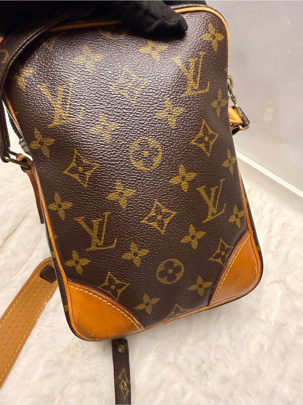 LOUIS VUITTON-SD0051 Amazon Crossbody Monogram Canvas - Picture 5 of 12